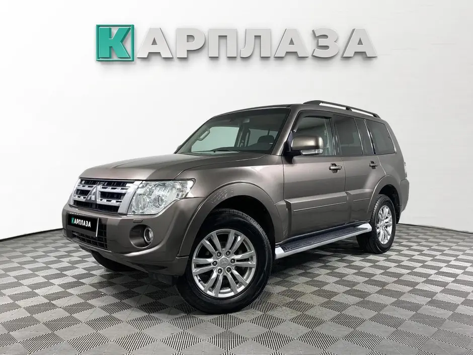 Mitsubishi Pajero, 2012 г.