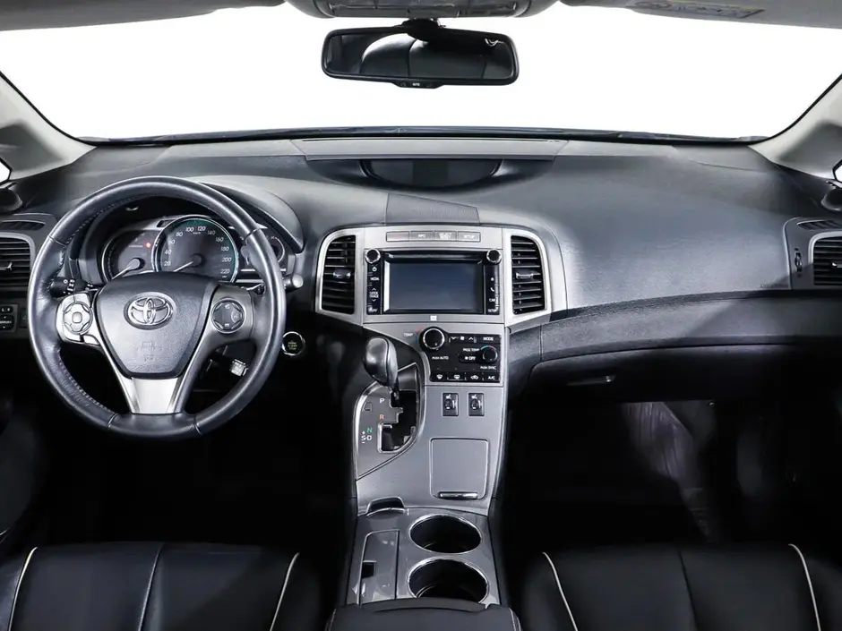 «Авто на Неве»