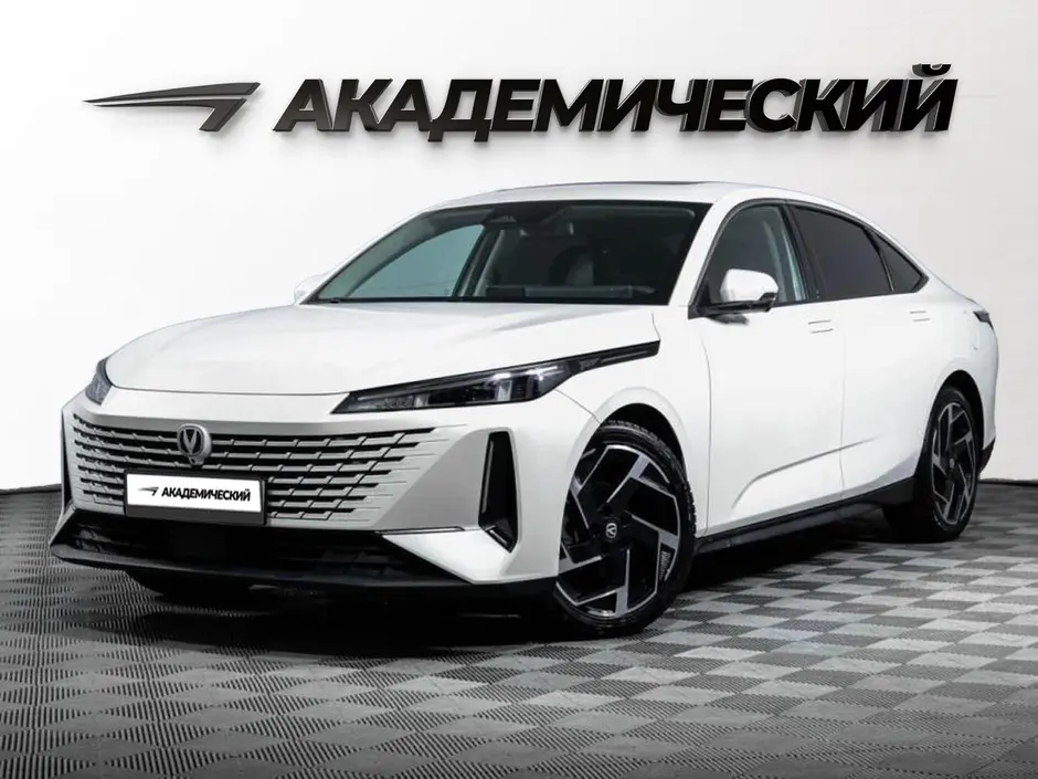 Changan Lamore, 2024 г.