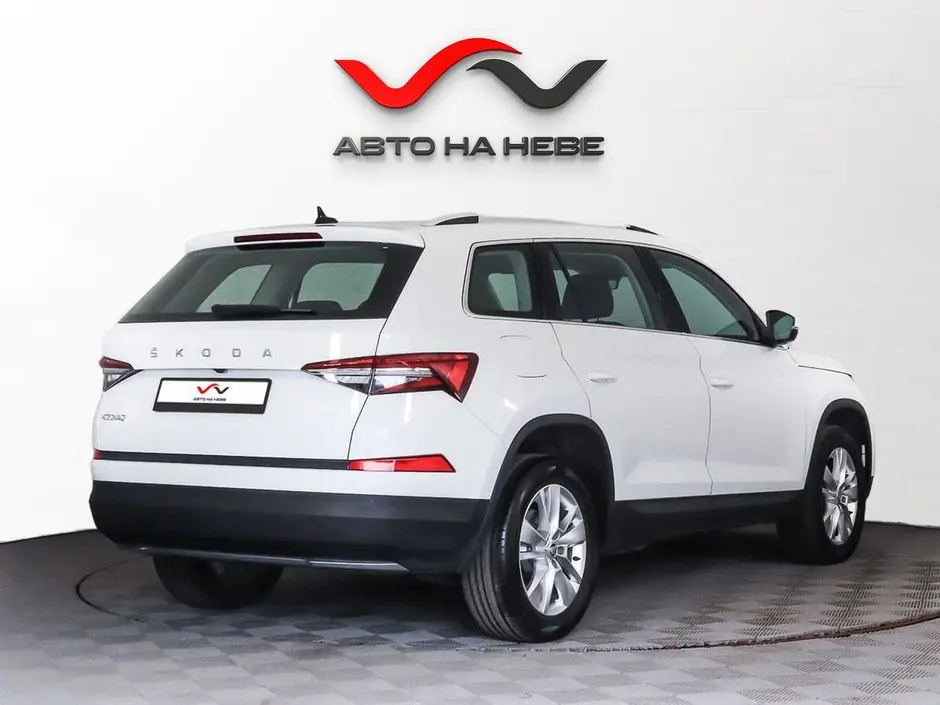 «Авто на Неве»