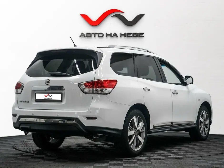 «Авто на Неве»