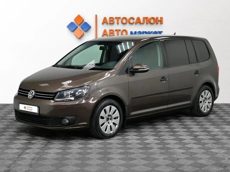 Volkswagen Touran, 2015 г.