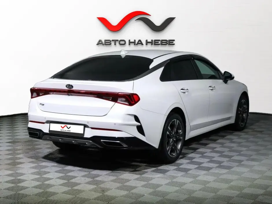 «Авто на Неве»