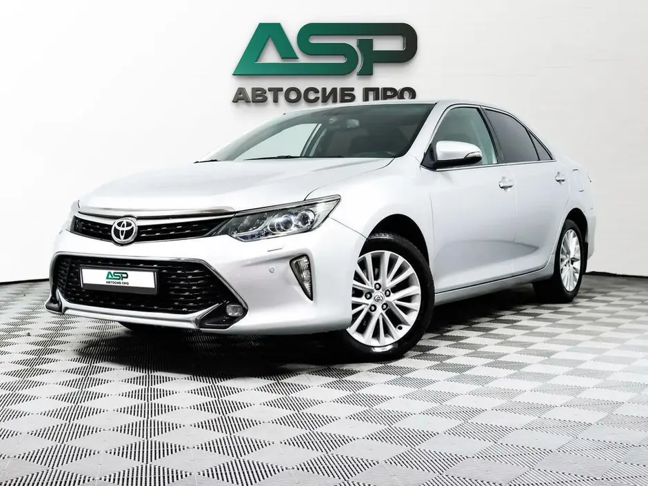 Toyota Camry, 2015 г.