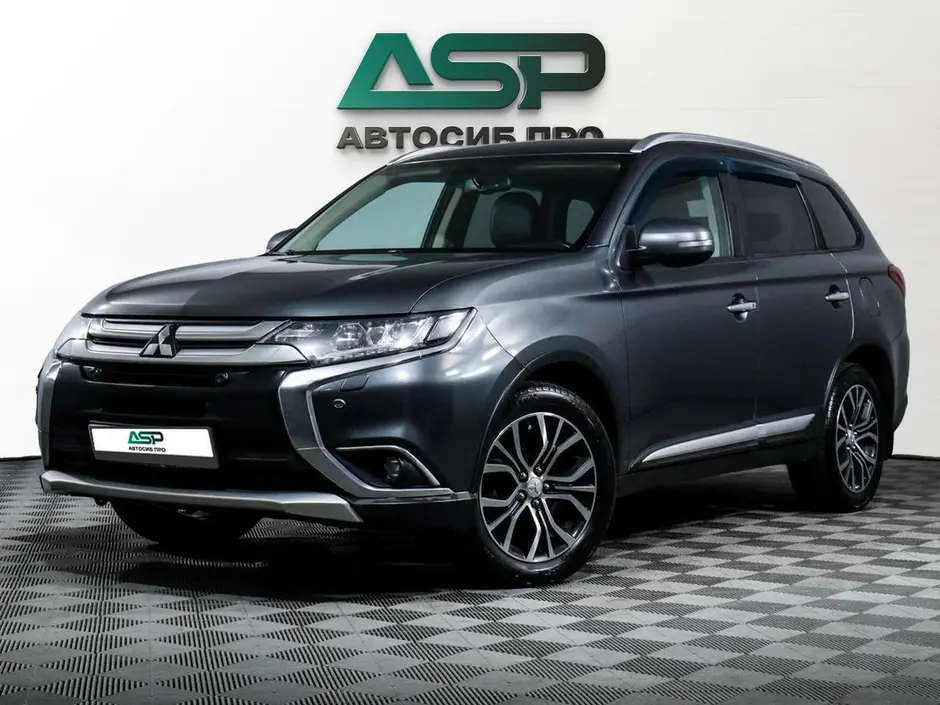 Mitsubishi Outlander, 2017 г.