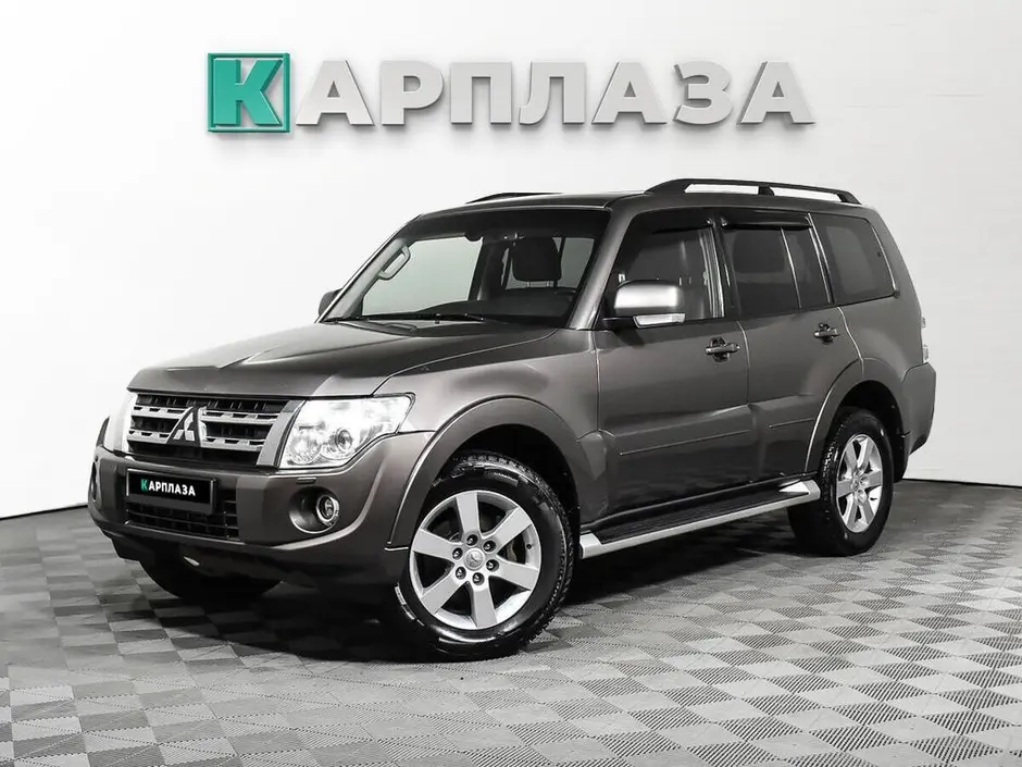 Mitsubishi Pajero, 2012 г.