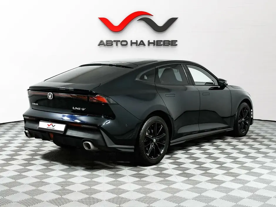 «Авто на Неве»