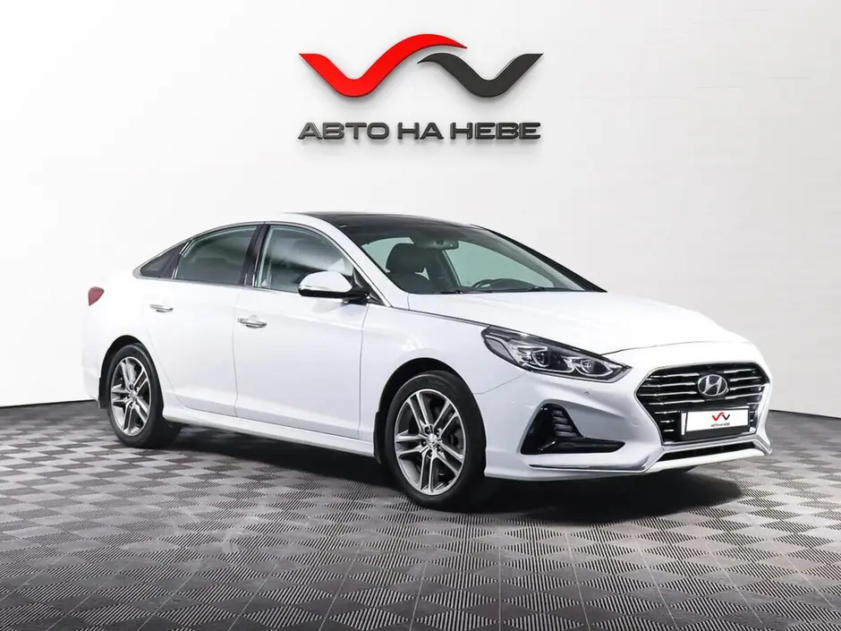 «Авто на Неве»
