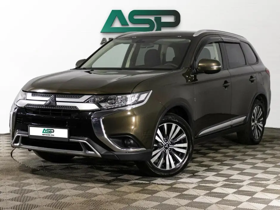 Mitsubishi Outlander, 2019 г.