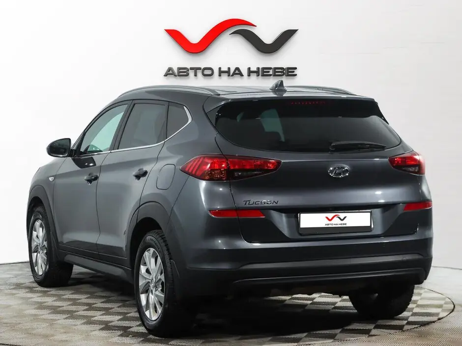 «Авто на Неве»