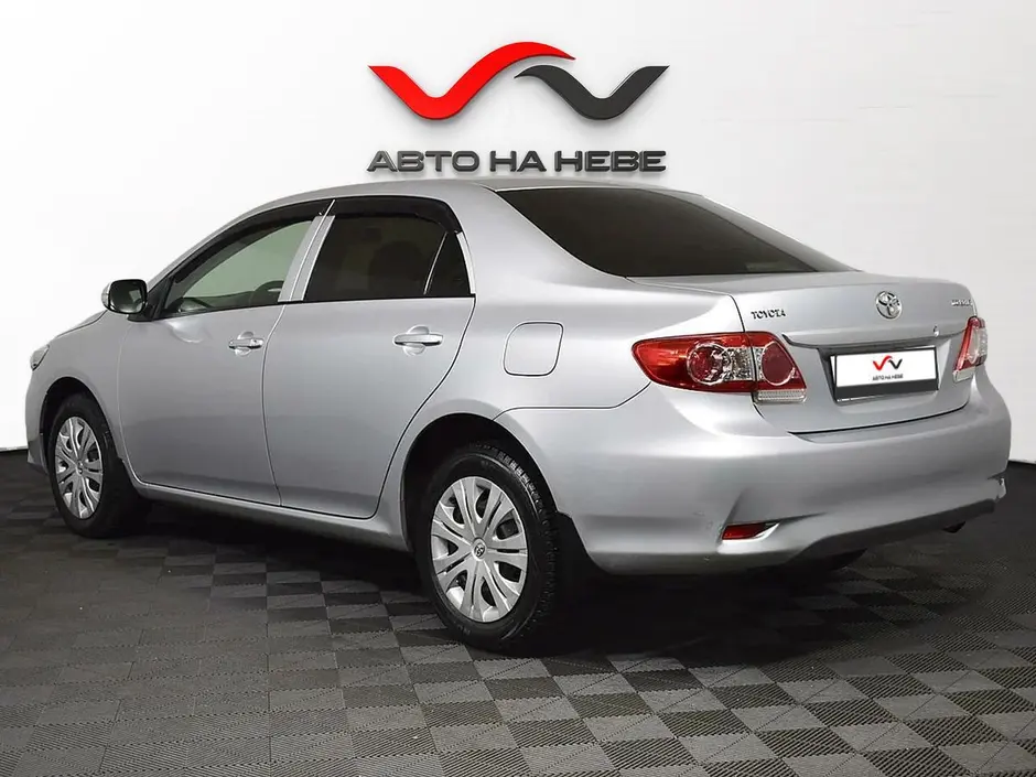 «Авто на Неве»