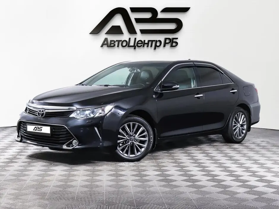 Toyota Camry, 2015 г.