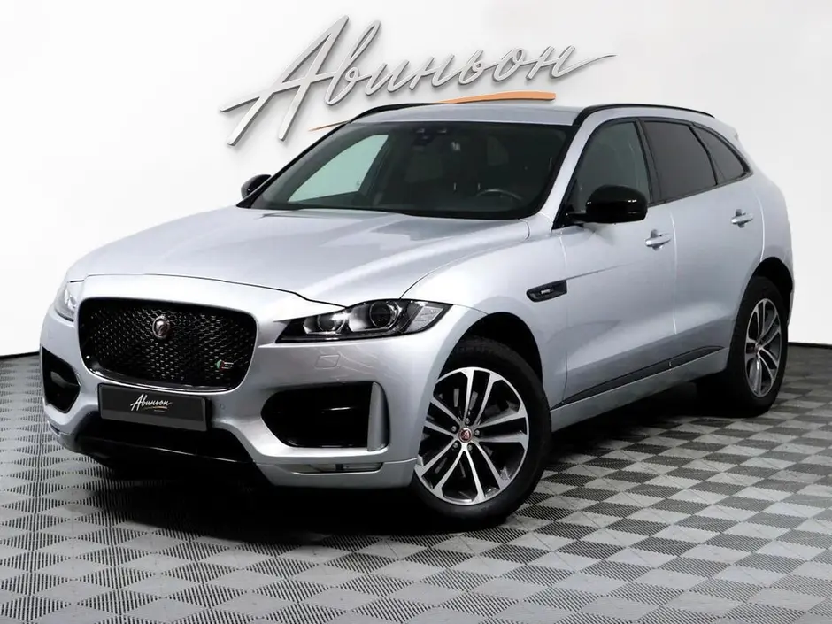 Jaguar F-Pace, 2016 г.