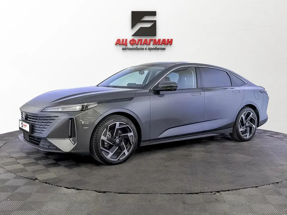 Changan Lamore, 2024 г.