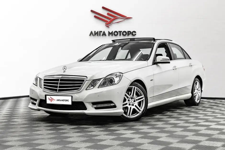 Mercedes-Benz E-Класс, 2011 г.