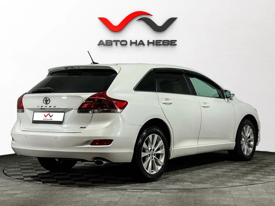 «Авто на Неве»