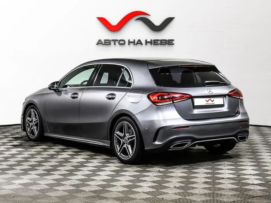 «Авто на Неве»
