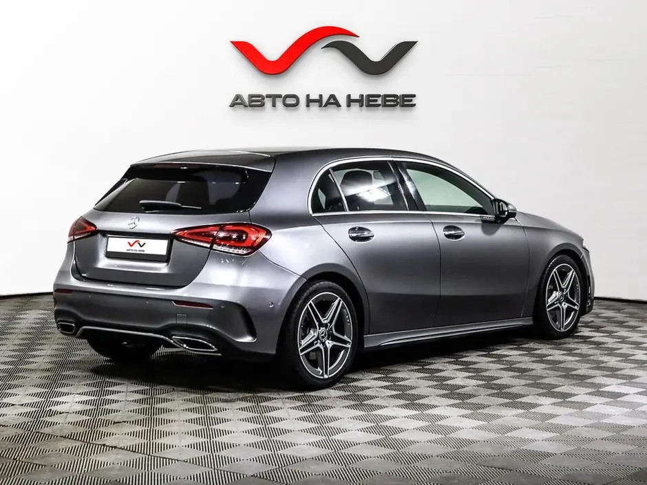 «Авто на Неве»