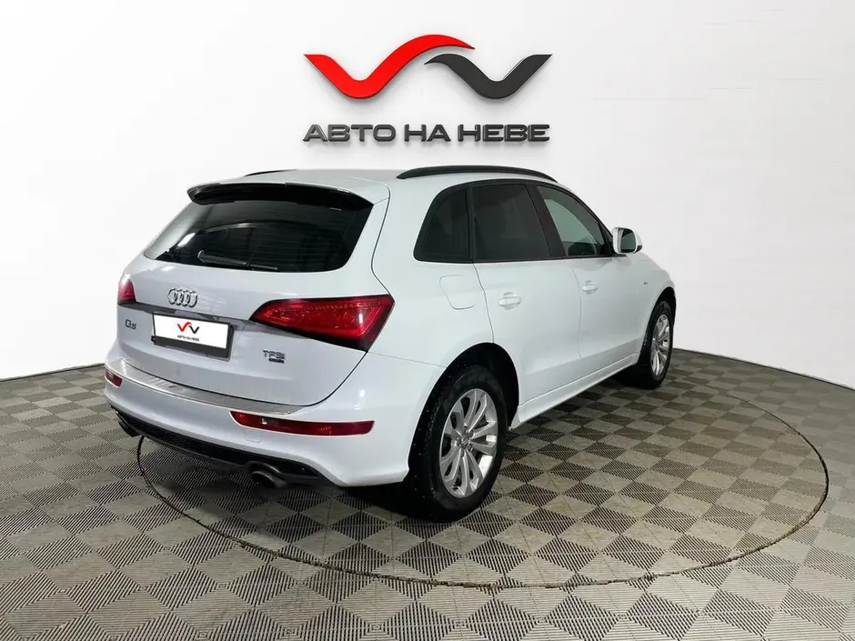 «Авто на Неве»