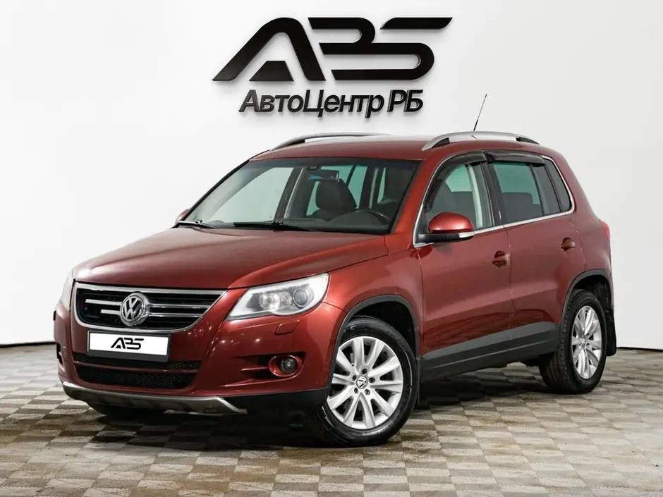 Volkswagen Tiguan, 2010 г.