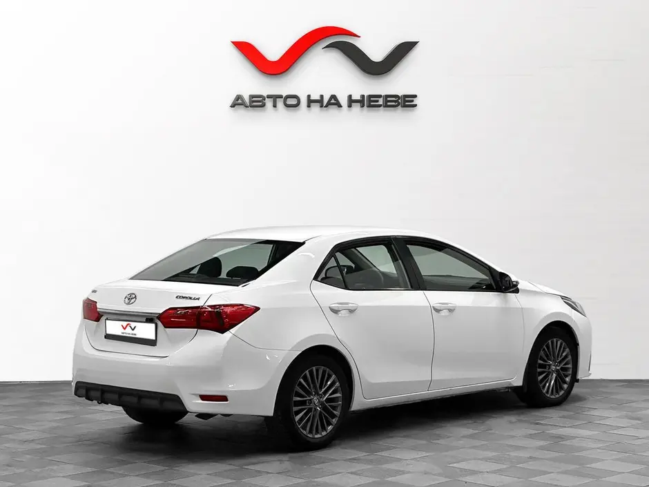 «Авто на Неве»