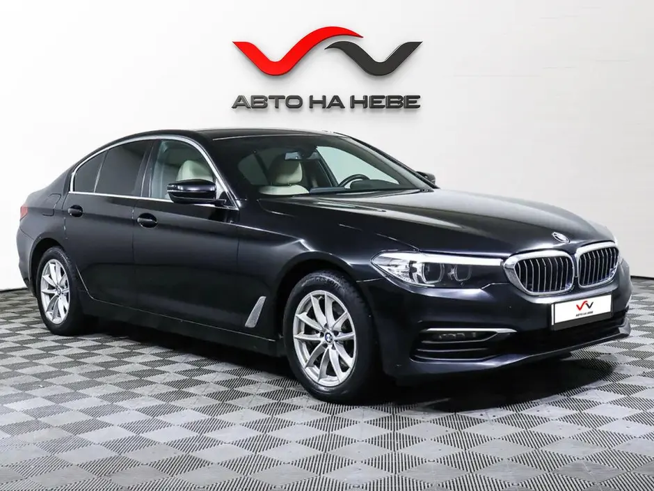 «Авто на Неве»