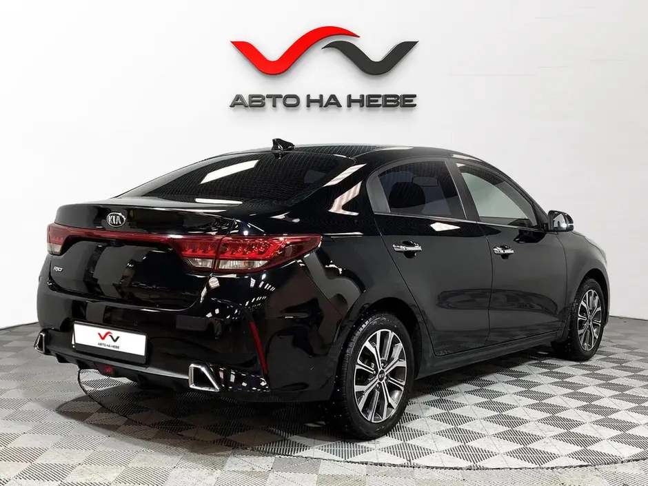 «Авто на Неве»