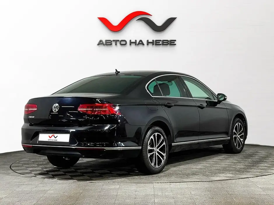 «Авто на Неве»