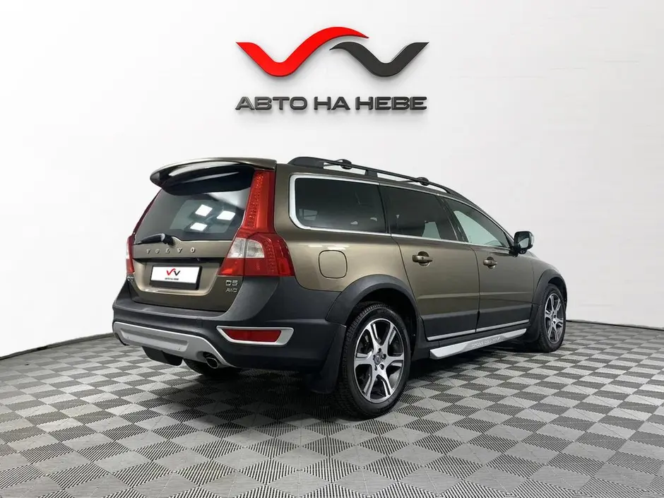 «Авто на Неве»