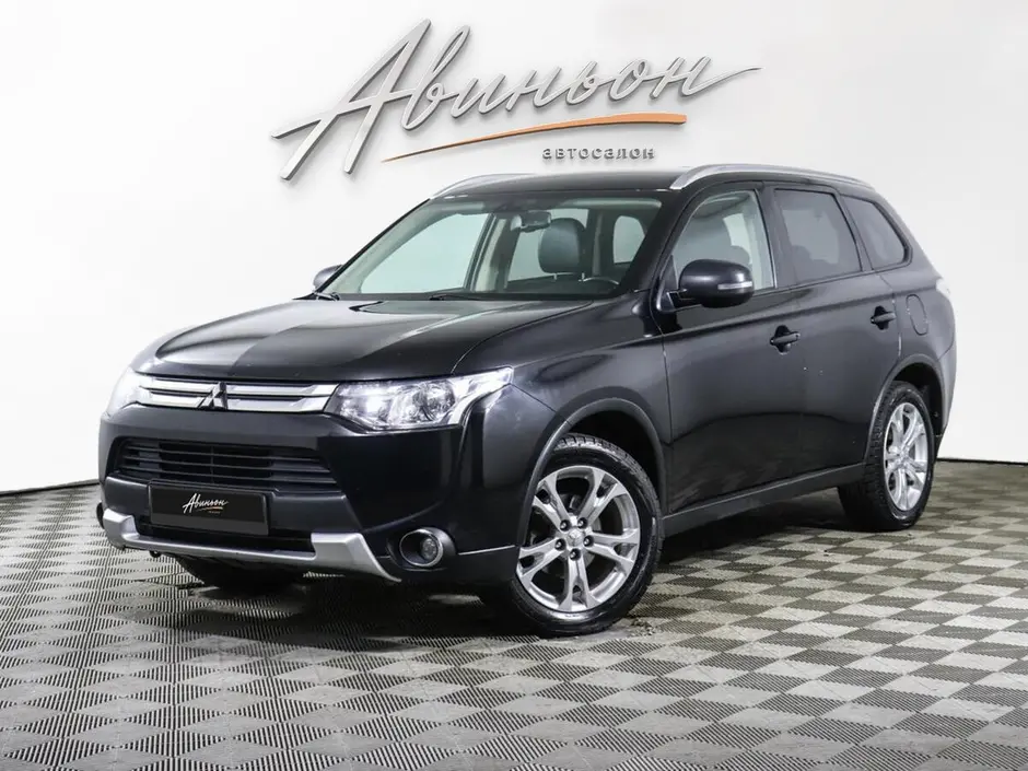 Mitsubishi Outlander, 2014 г.