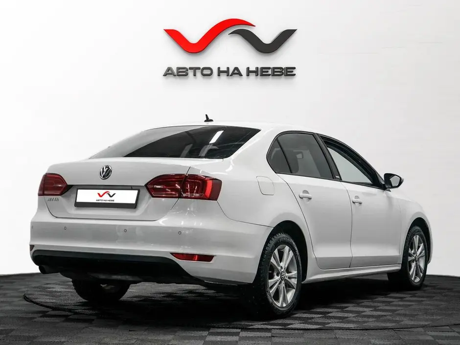 «Авто на Неве»