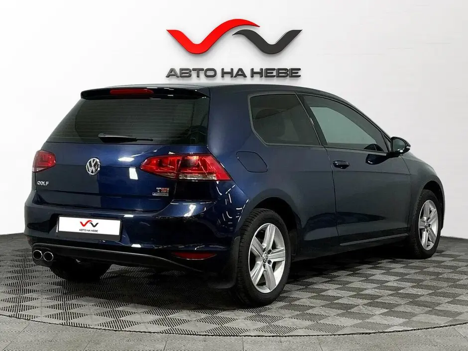 «Авто на Неве»