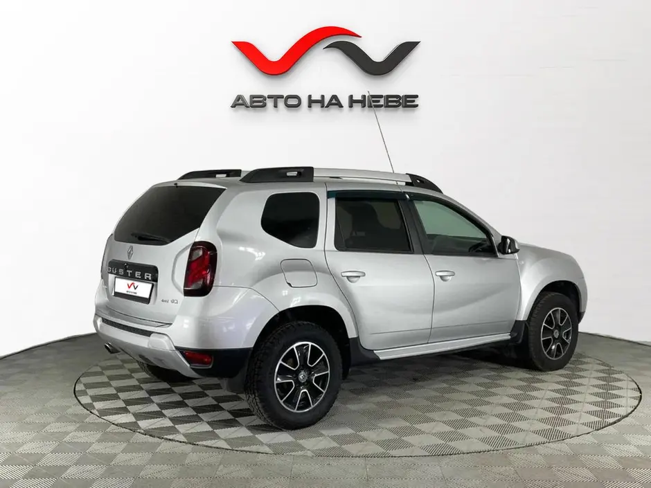«Авто на Неве»