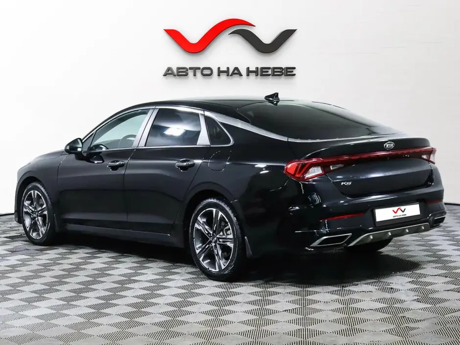 «Авто на Неве»
