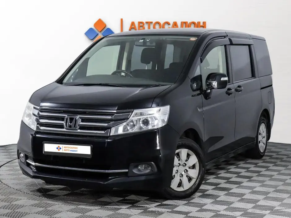 Honda Stepwgn, 2013 г.