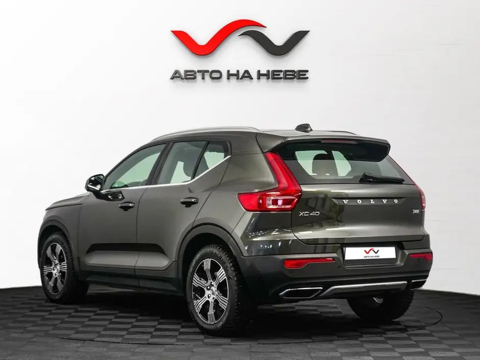 «Авто на Неве»