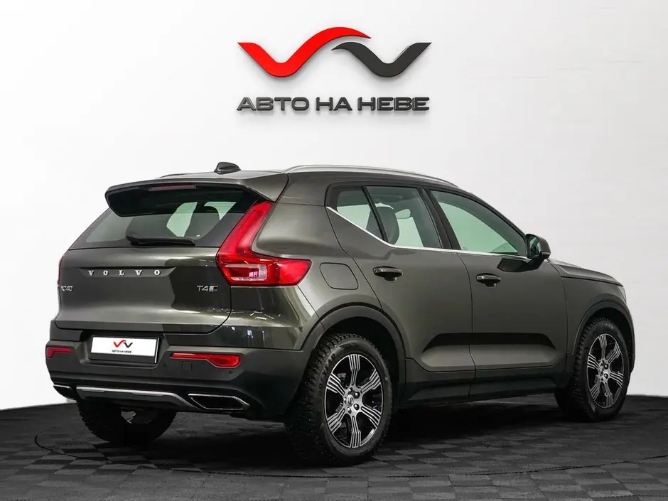 «Авто на Неве»