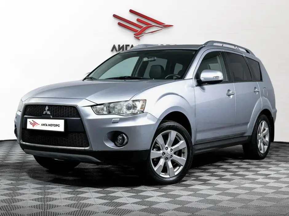 Mitsubishi Outlander, 2010 г.