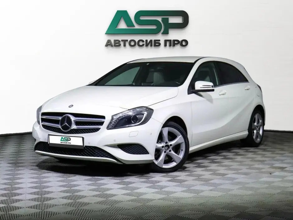 Mercedes-Benz A-Класс, 2015 г.