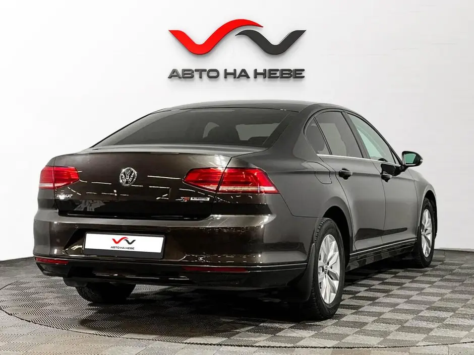 «Авто на Неве»