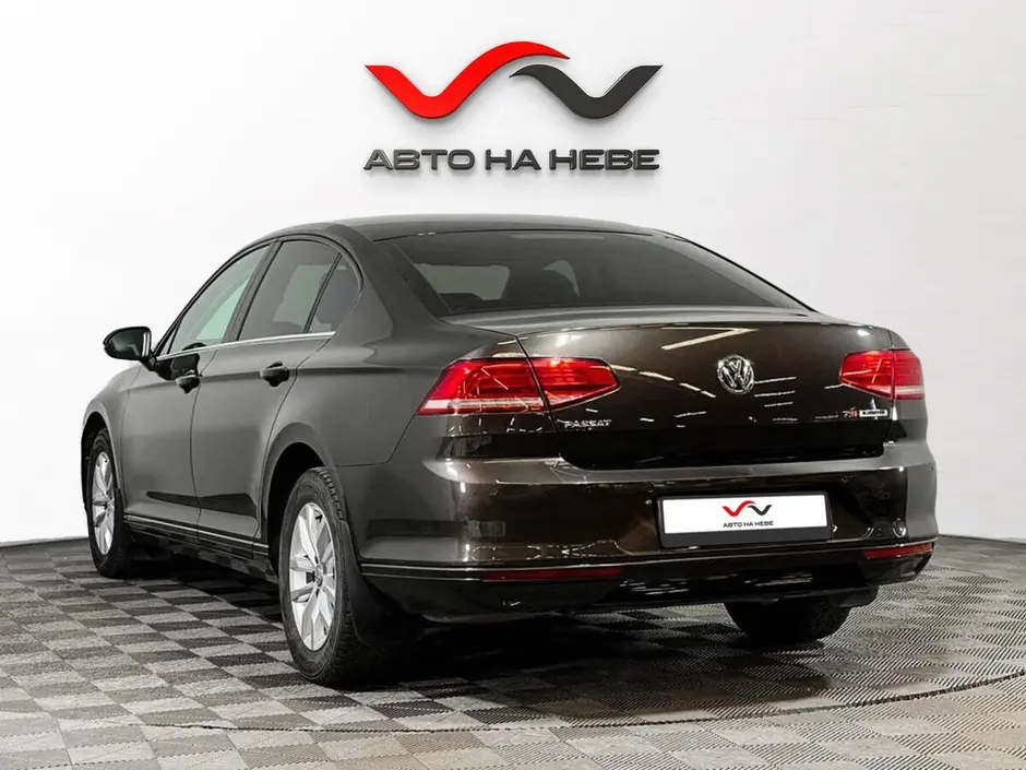 «Авто на Неве»