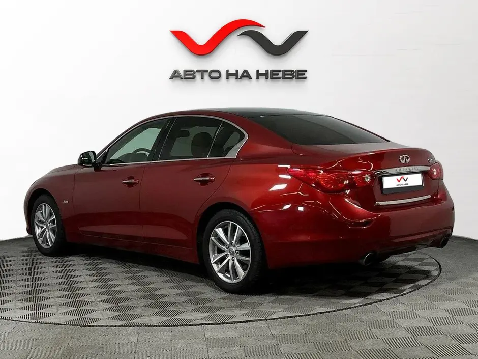 «Авто на Неве»