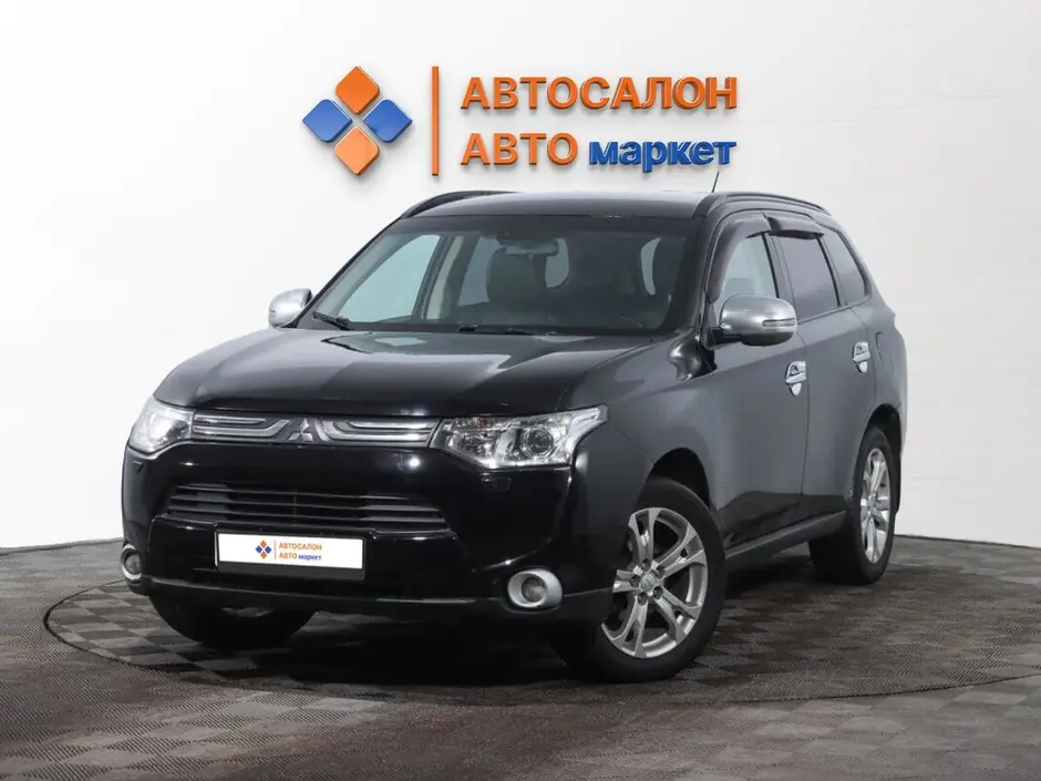 Mitsubishi Outlander, 2014 г.