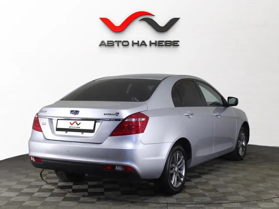 «Авто на Неве»