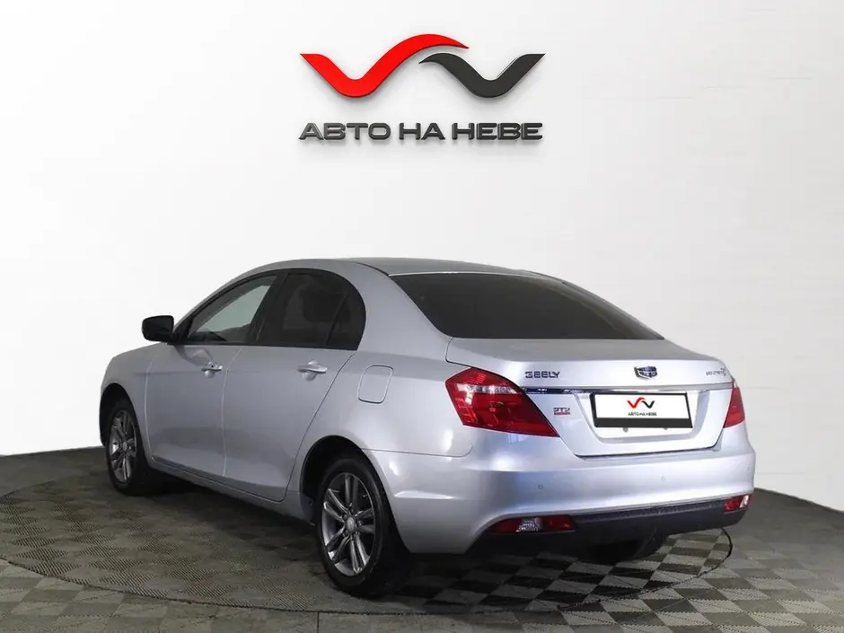 «Авто на Неве»