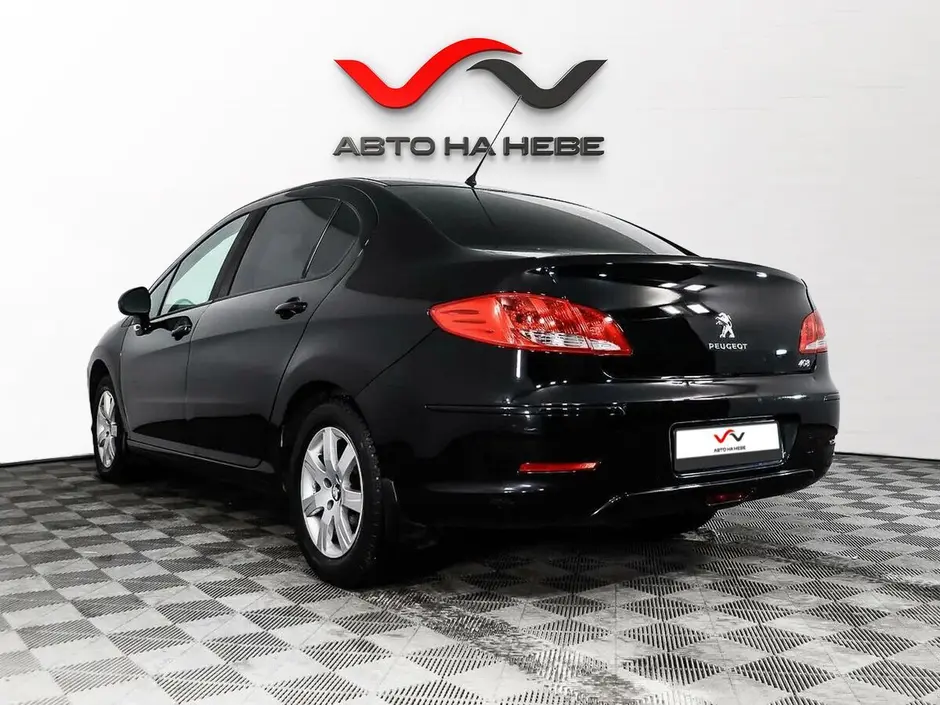 «Авто на Неве»