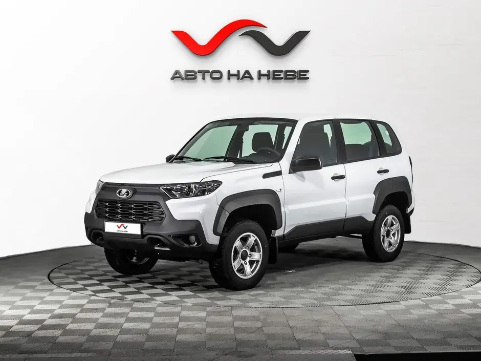 «Авто на Неве»