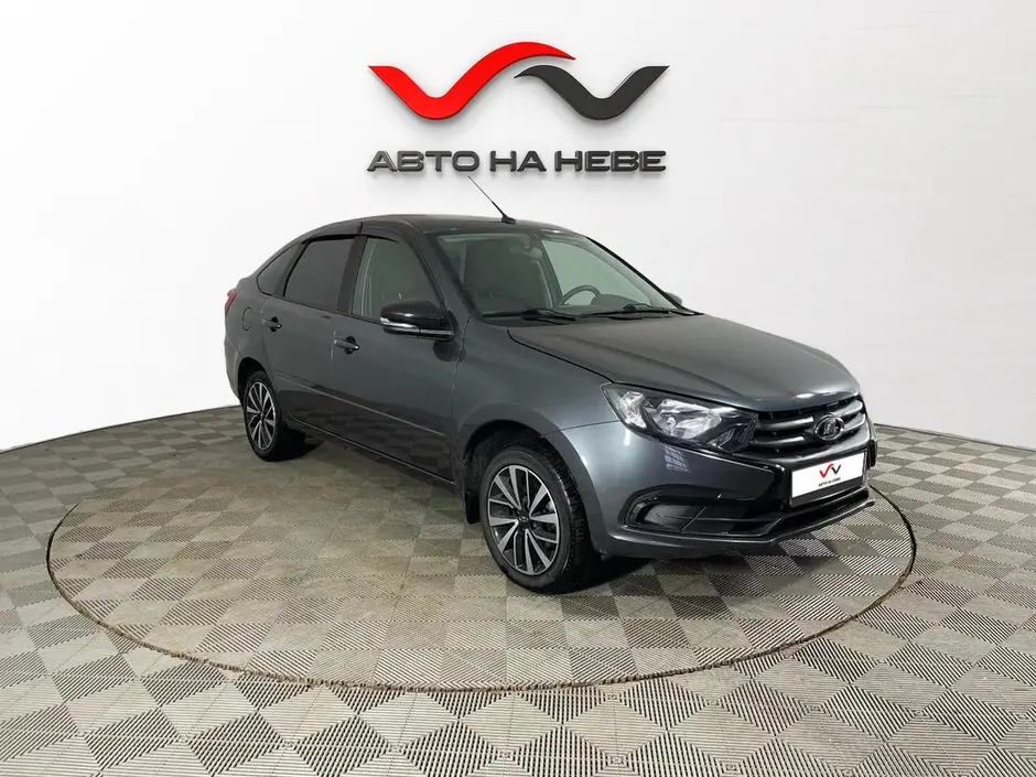 «Авто на Неве»