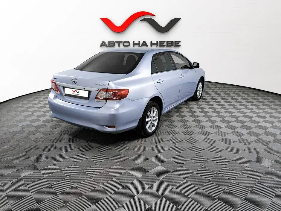 «Авто на Неве»