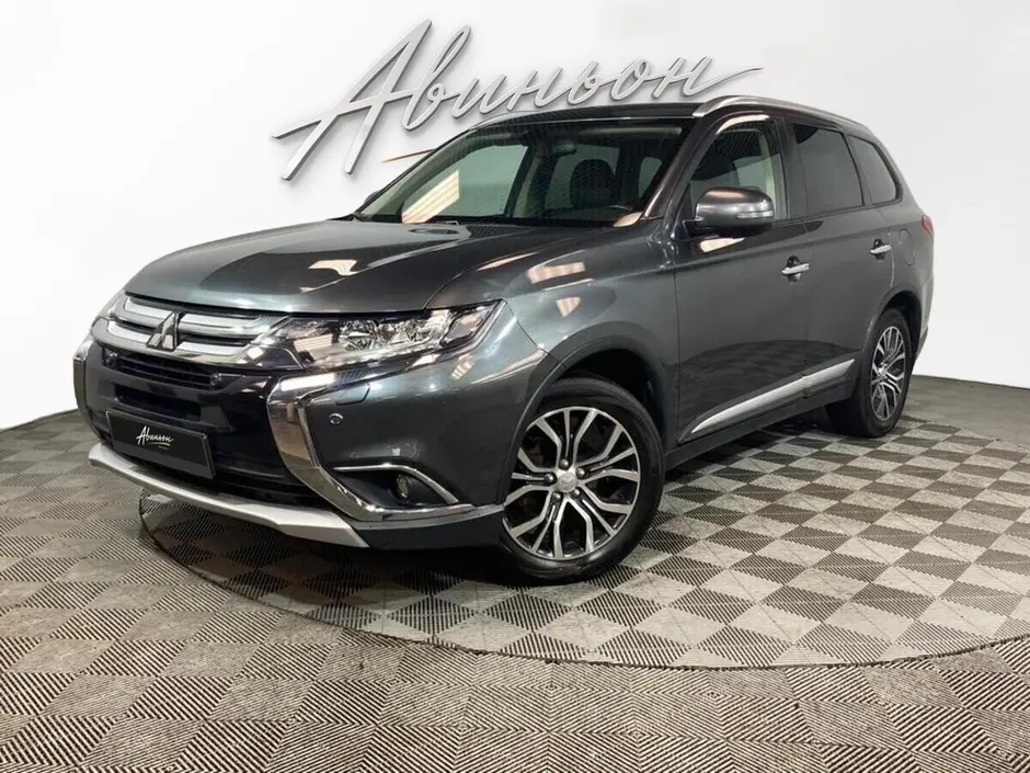 Mitsubishi Outlander, 2018 г.